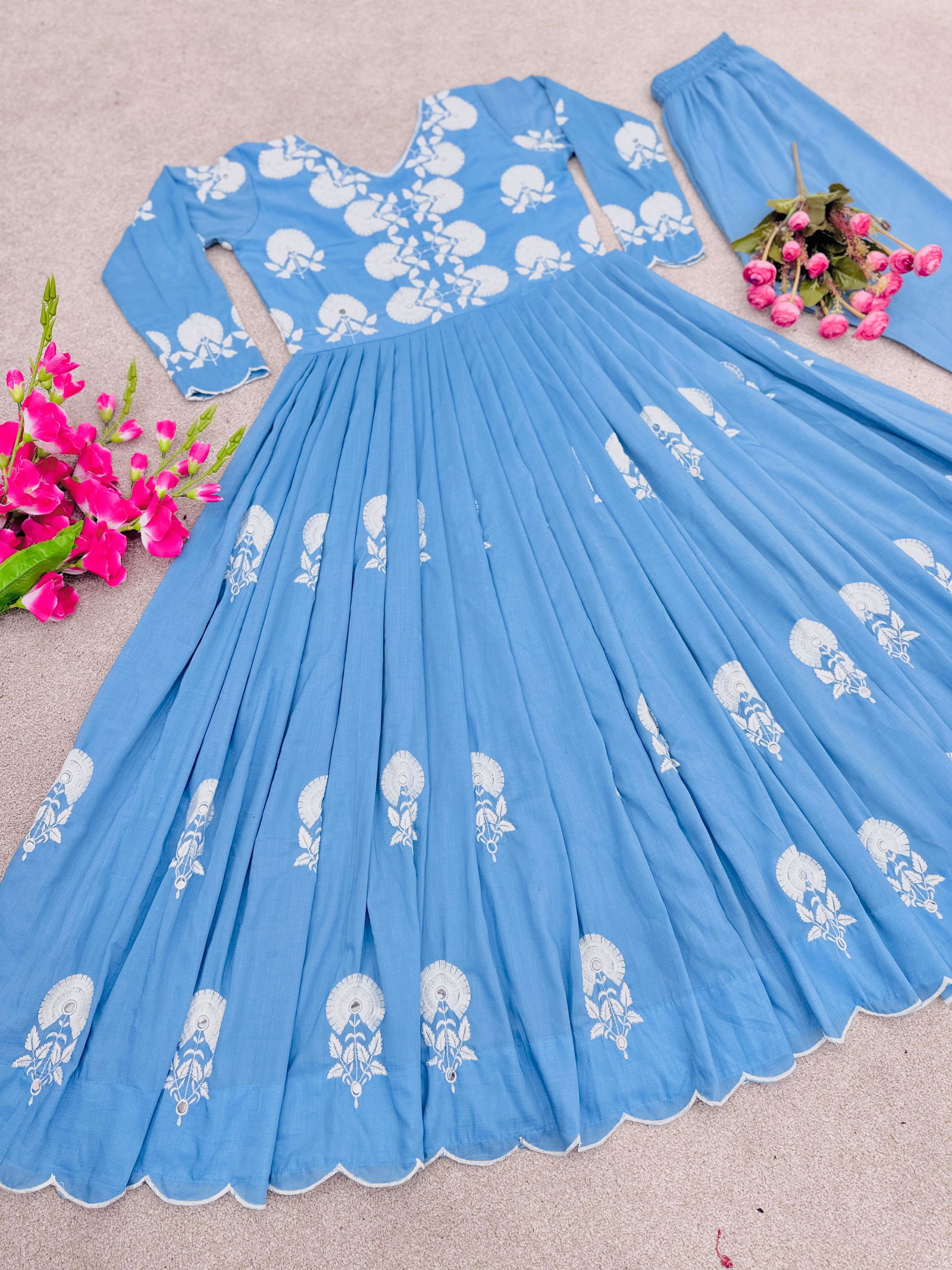 Sr 1579 Cotton Silk Embroidery Anarkali Kurtis With Bottom
